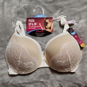 Maidenform Push-Up Lace Bra in Nude and White